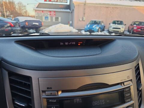 2010 Subaru Outback 2.5i Premium