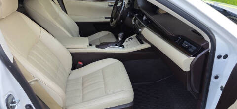 2016 Lexus ES 350