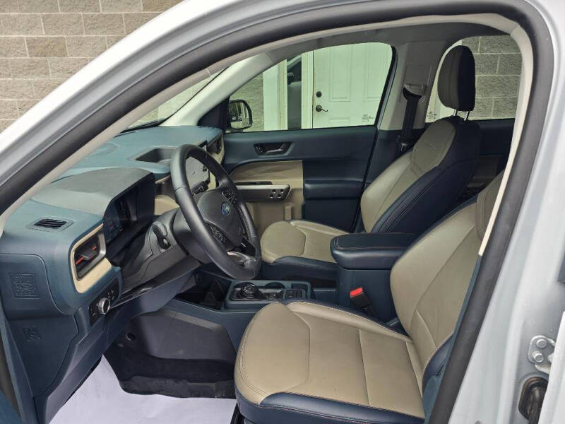 2025 Ford Maverick Lariat