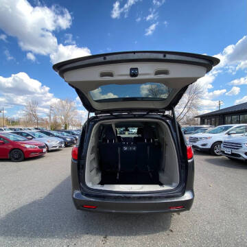 2017 Chrysler Pacifica Touring