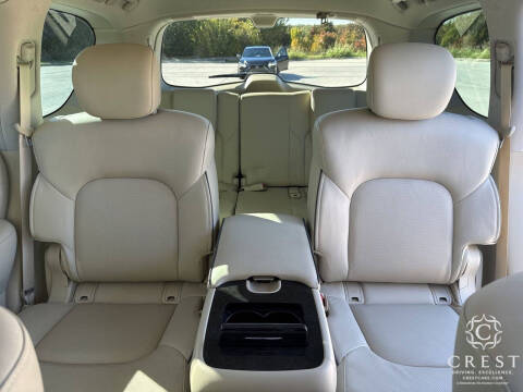 2022 Infiniti QX80 Luxe