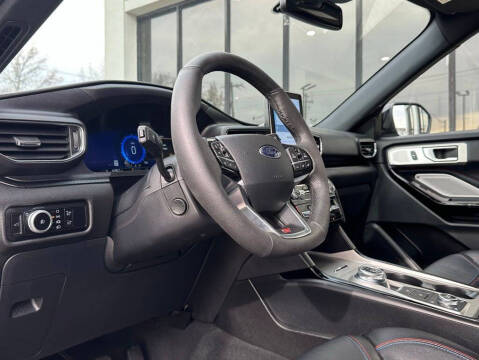 2023 Ford Explorer ST