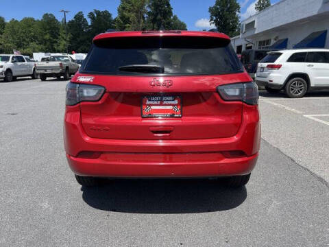 2023 Jeep Compass (Red) Edition