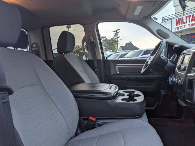 2024 RAM 1500 Classic SLT