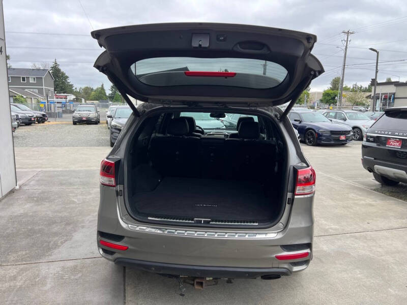 2016 Kia Sorento SX Limited