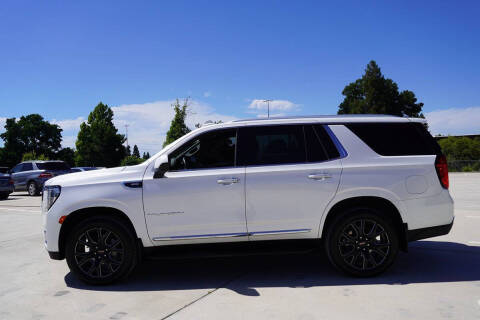 2023 GMC Yukon SLT