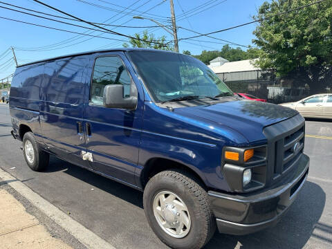 2011 Ford E-Series for sale at Deleon Mich Auto Sales in Yonkers NY