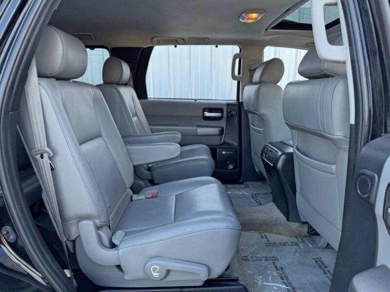 2010 Toyota Sequoia Limited