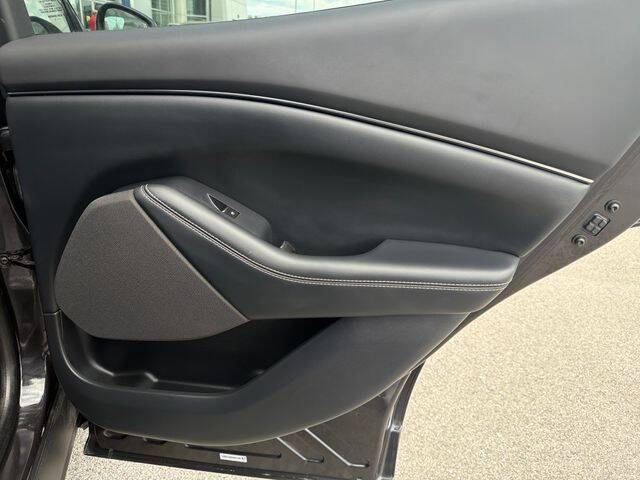 2022 Ford Mustang Mach-E Select