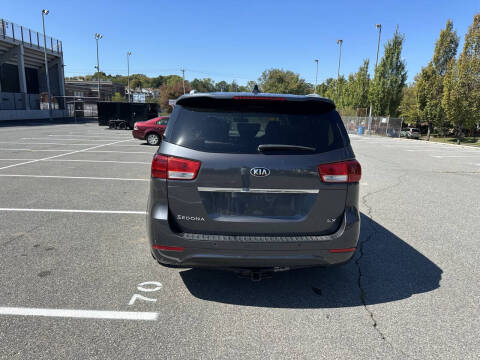2017 Kia Sedona LX