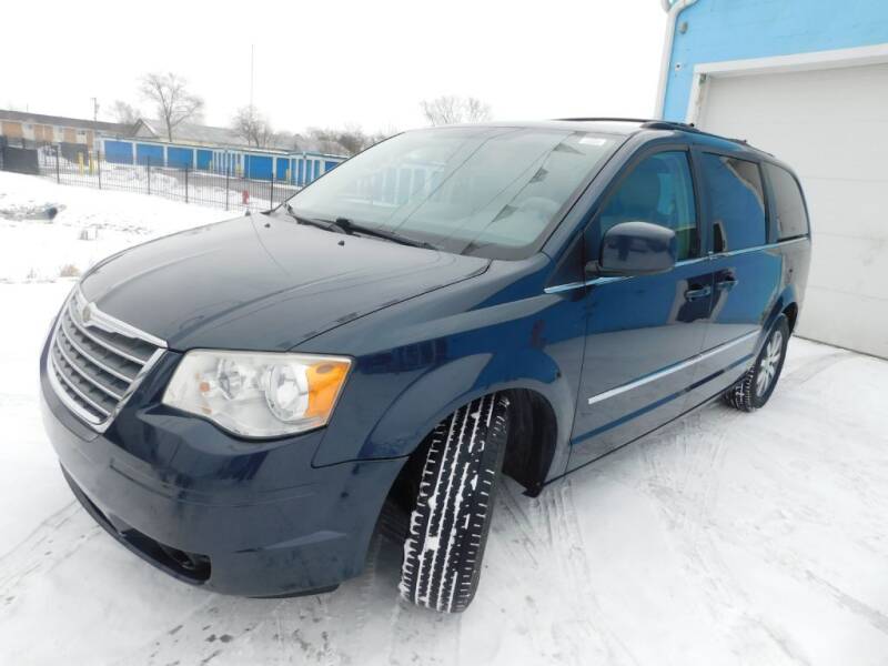 2009 Chrysler Town and Country for sale at Safeway Auto Sales in Indianapolis IN