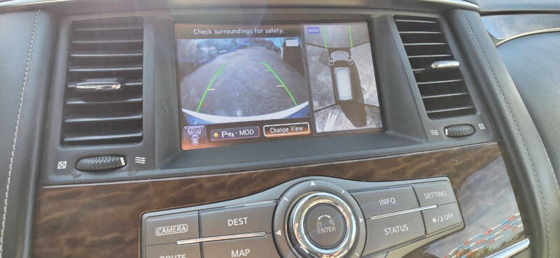 2017 Nissan Armada Platinum