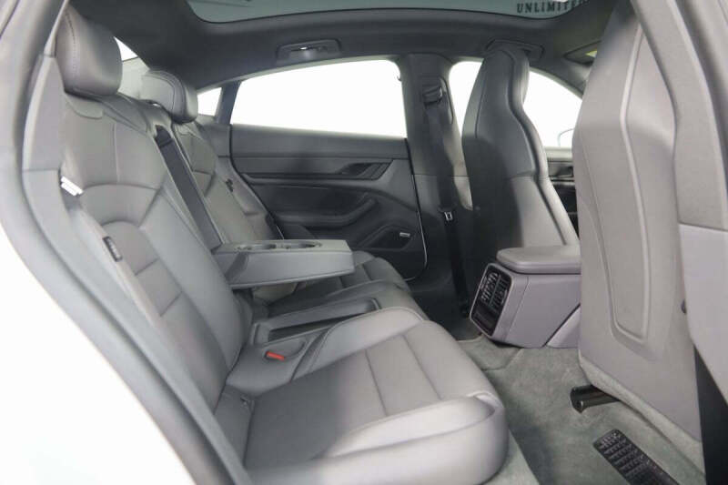 2020 Porsche Taycan 4S