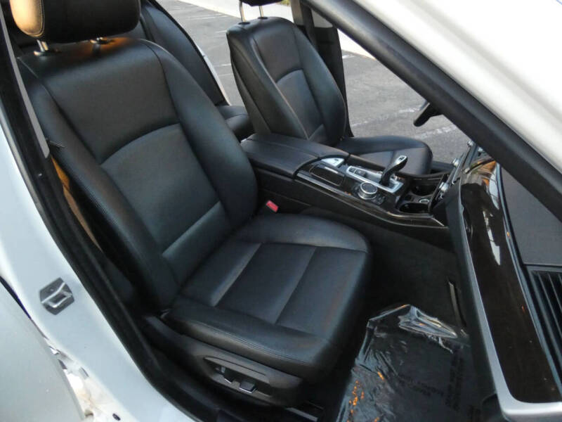 2015 BMW 5 Series 535i