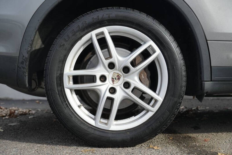 2012 Porsche Cayenne