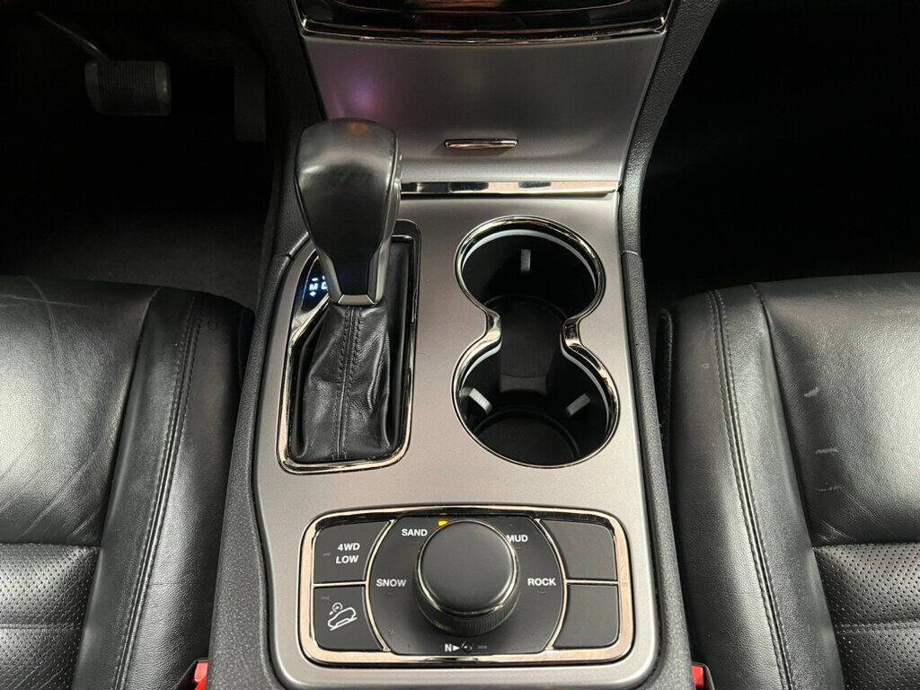 2020 Jeep Grand Cherokee for sale at Conway Imports in   Streamwood, IL