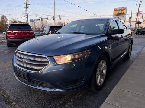 2018 Ford Taurus SE
