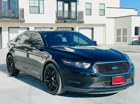 2018 Ford Taurus