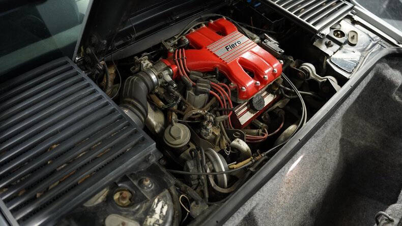 1985 Pontiac Fiero SE