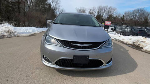2019 Chrysler Pacifica Touring Plus