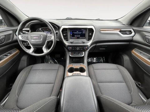 2022 GMC Acadia SLE