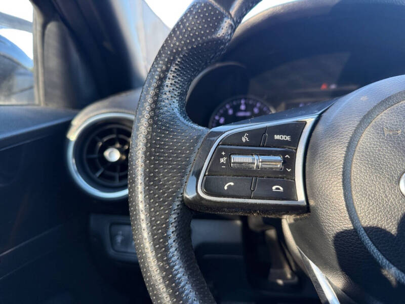 2020 Kia Forte GT Line