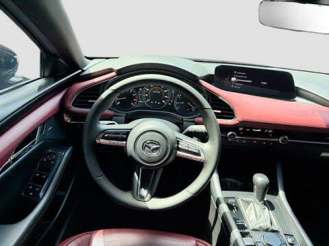 2022 Mazda Mazda3 Hatchback Premium Plus