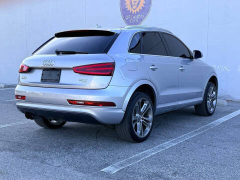 2015 Audi Q3 2.0T quattro Prestige