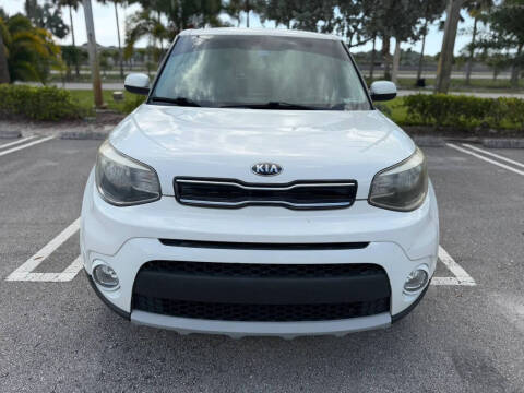 2019 Kia Soul +