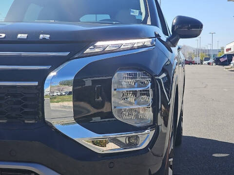 2025 Mitsubishi Outlander SEL Platinum Edition