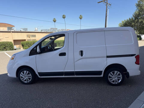2020 Nissan NV200 SV