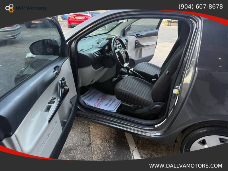 2013 Scion iQ