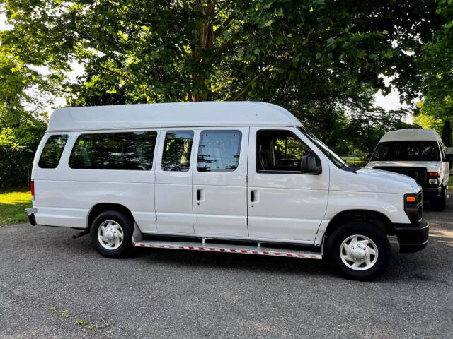 2007 Ford E-Series for sale at H&M Used Cars in Passaic, NJ