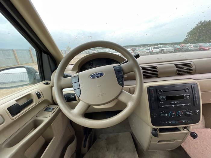 2006 Ford Freestar SE