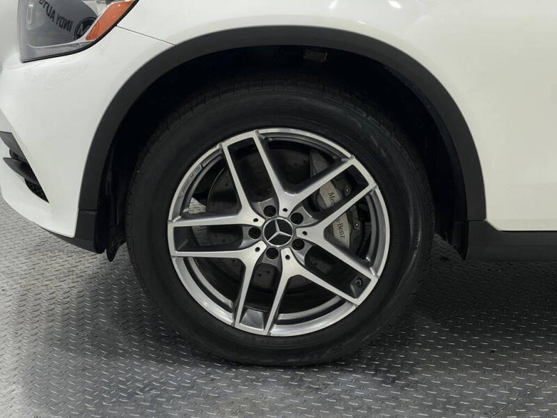 2017 Mercedes-Benz GLC GLC 300 4MATIC