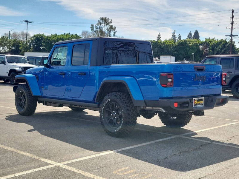 2026 Jeep Gladiator Willys