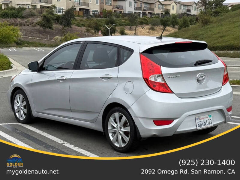 2013 Hyundai Accent SE
