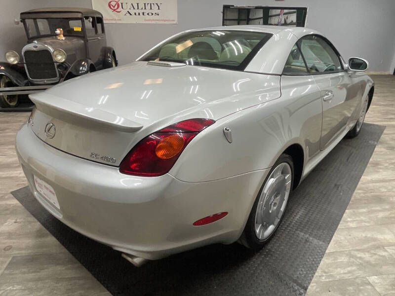2004 Lexus SC 430