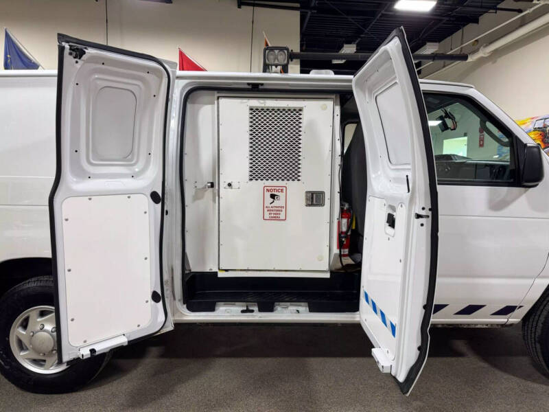 2012 Ford E-Series E-350 SD