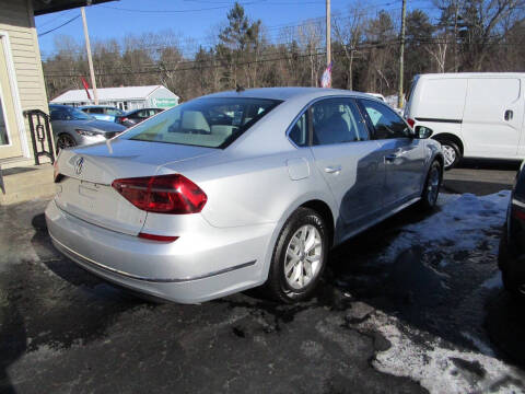 2017 Volkswagen Passat 1.8T S