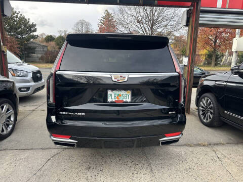 2022 Cadillac Escalade ESV Premium Luxury