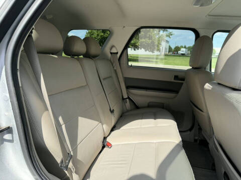 2009 Ford Escape XLT