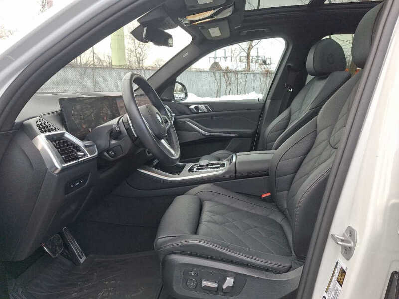 2025 BMW X5 xDrive50e