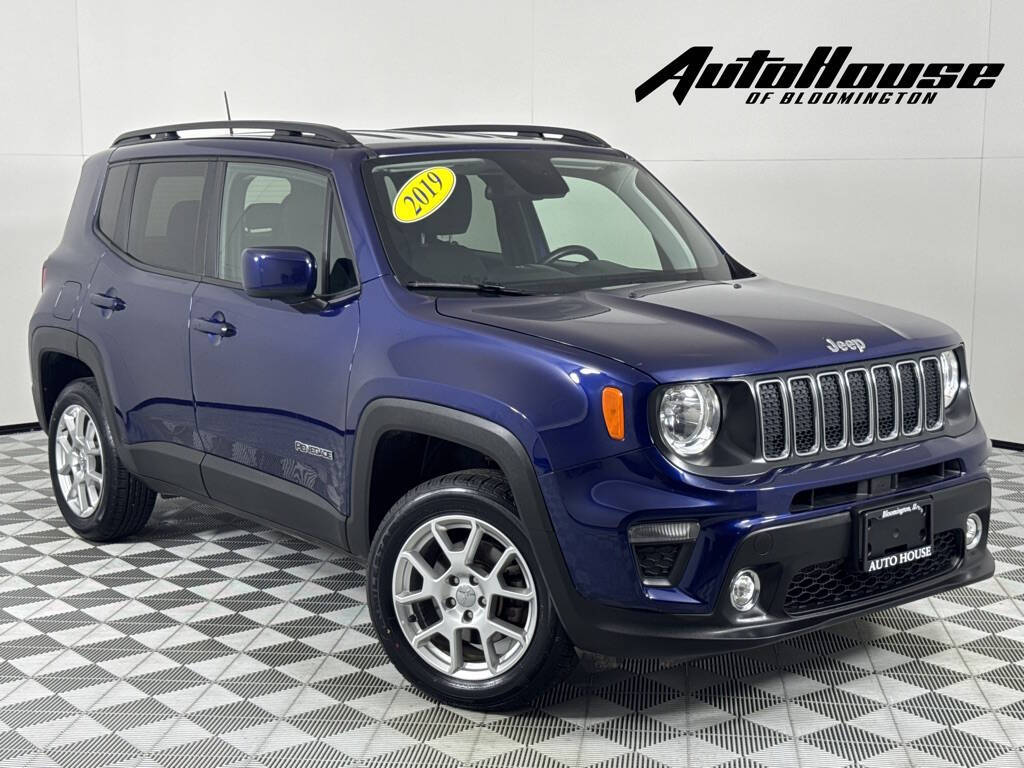 2019 Jeep Renegade Latitude 4x4 4dr SUV's photo