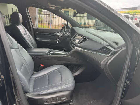 2022 Buick Enclave Premium