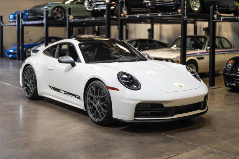 2025 Porsche 911 Carrera T