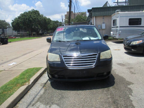 2008 Chrysler Town and Country for sale at Paz Auto Sales in Houston TX