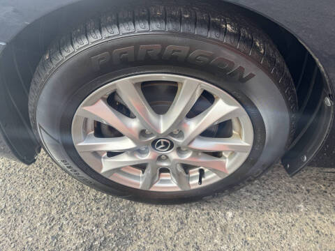 2017 Mazda MAZDA3 Sport