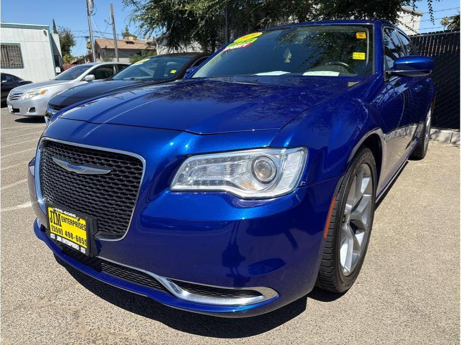 2019 Chrysler 300