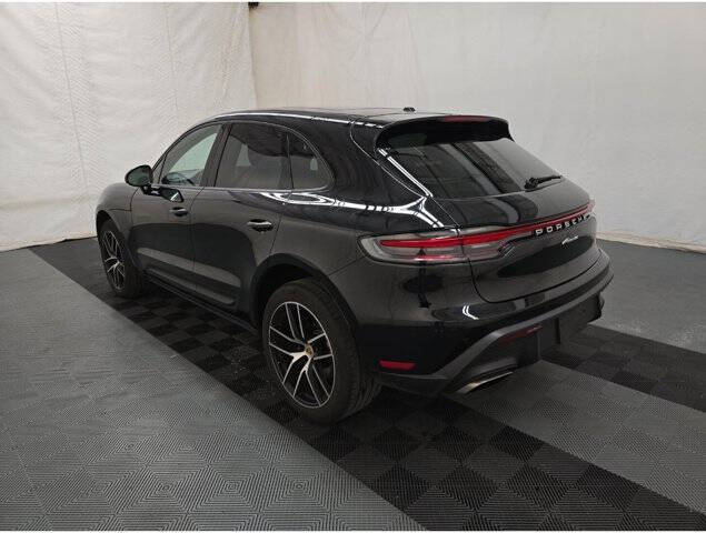 2023 Porsche Macan